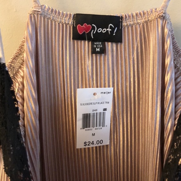 Ribbed blush dress - Picture 3 of 6